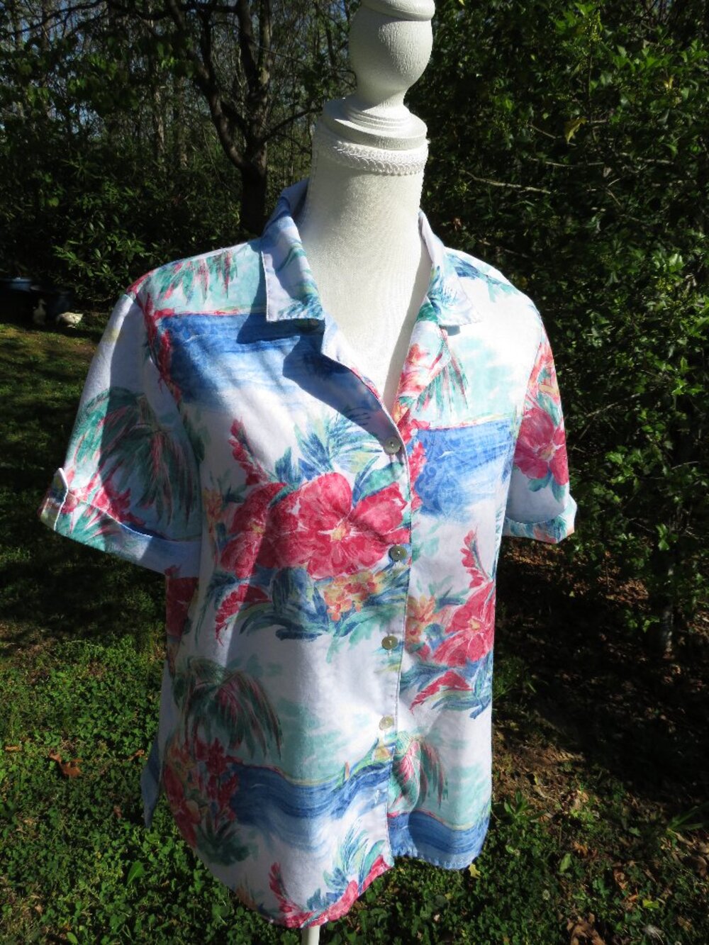 Vintage Alfred Dunner Tropical Hawaiian Shirt PM Petite Floral Resort Blouse